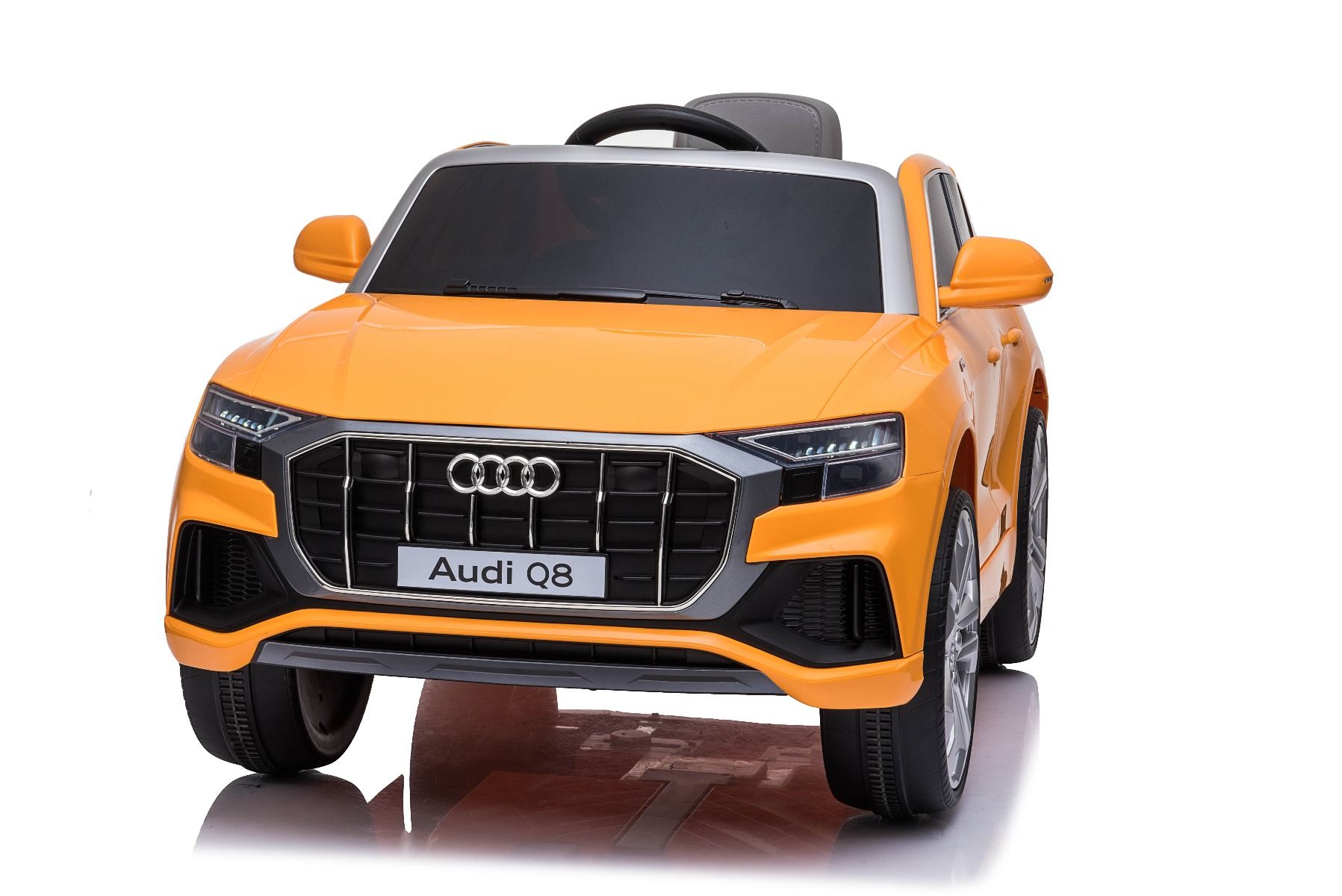 Elektrické autíčko Audi Q8, 12V, 2,4 GHz dialkové ovládanie oranžové