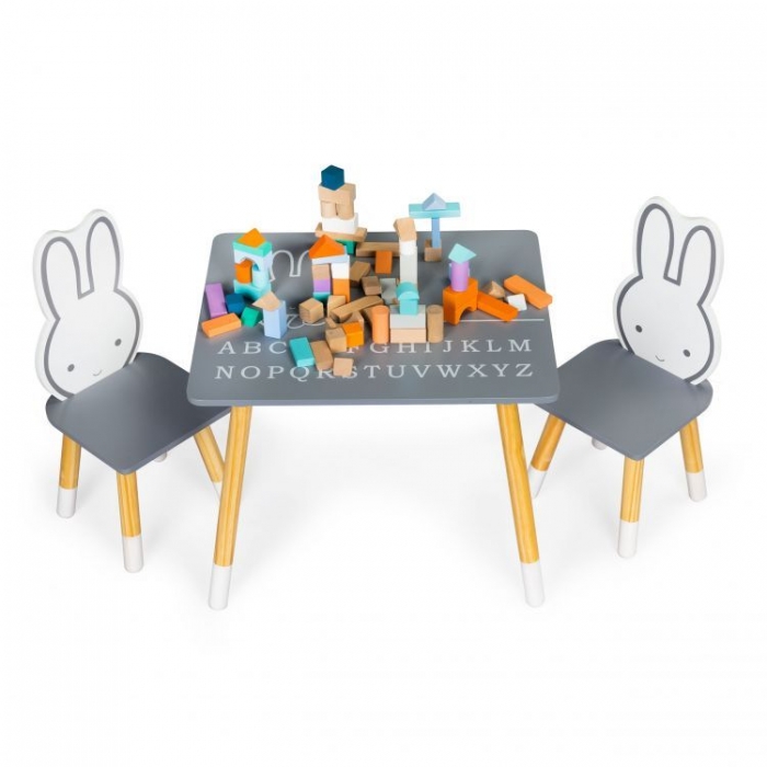 Detský nábytok, stolček + dve stoličky zajačik