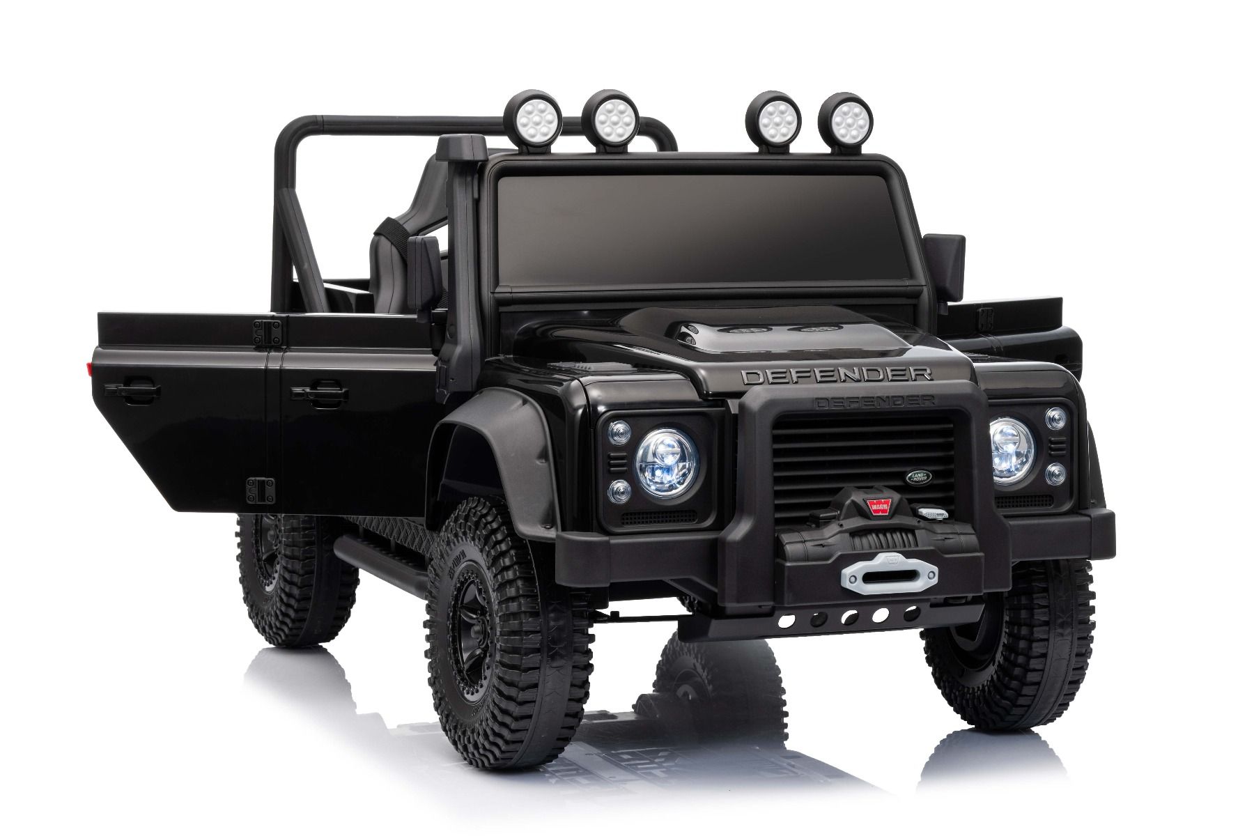 Elektrické autíčko Land Rover Defender 110 SVX 12V, čierne, 4X4 pohon, LED svetlá, predné aj zadné odpruženie kolies, 2.4 GHz diaľkové ovládanie, USB/Aux Vstup, Bluetooth, Lítiová batéria, 4 X 25W motor, ORIGINÁL licencia