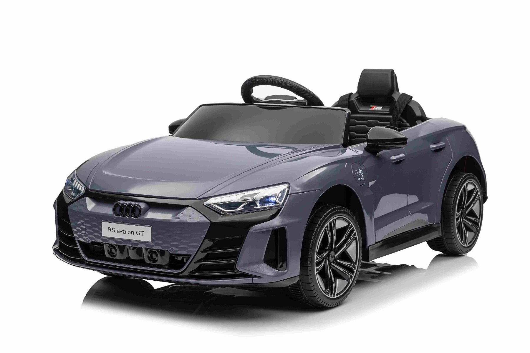 Elektrické autíčko Audi RS E-tron GT 12V, sivé, široké jednomiestne sedadlo, 2,4 GHz diaľkové ovládanie, USB / AUX Vstup, Bluetooth, Odpruženie, Lítiová batéria, LED svetlá, 2 X 25W Motor, ORIGINÁL licencia