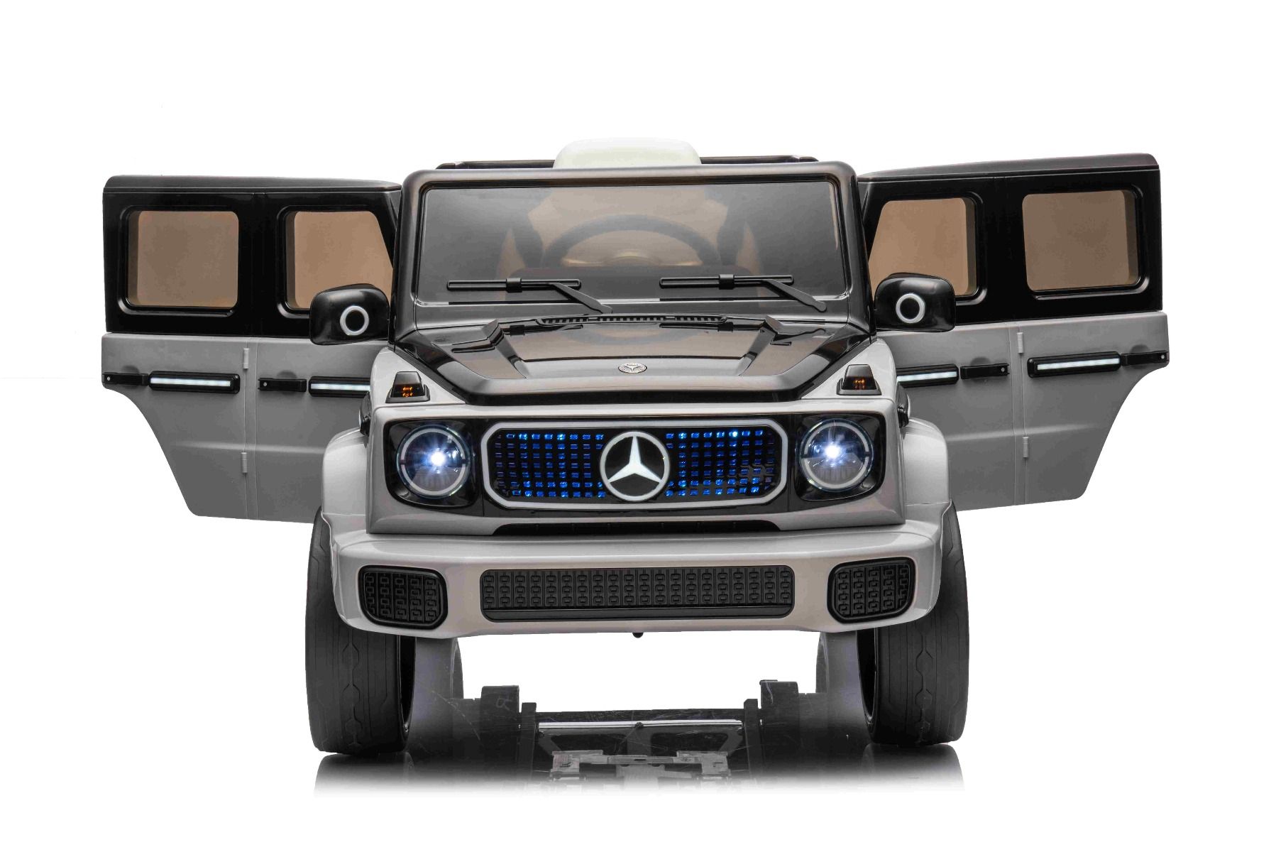 Elektrické autíčko Mercedes-Benz EQG 12V, sivé, LED Podsvietené častí karosérie, funkčné predné aj zadné svetlá, 2.4 GHz diaľkové ovládanie, USB/Aux Vstup, Lítiová batéria, 2 X 35W motor, ORIGINÁL licencia